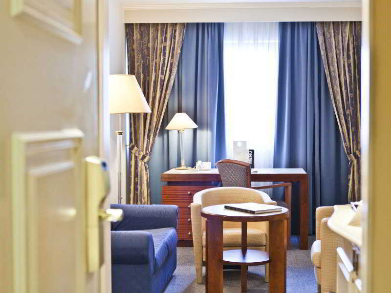 Hotel Le Chatelain Брюссель Экстерьер фото